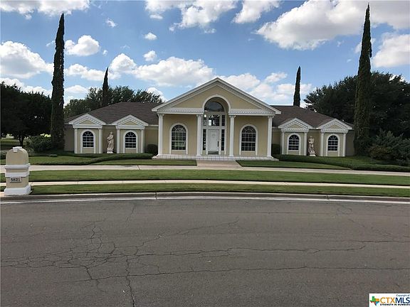 2nd image of 5821 Greenforest Cir