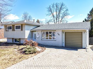 333 Collins Dr, Orillia, ON L3V 1E5