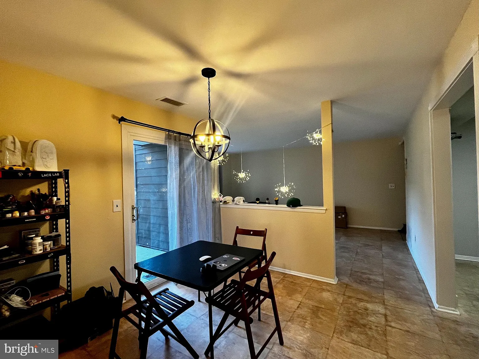 2 bed, 964 sqft, $2,350 — Photo 4