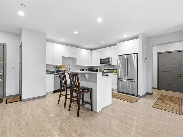 145 Newbury Ave #2 — Photo 2