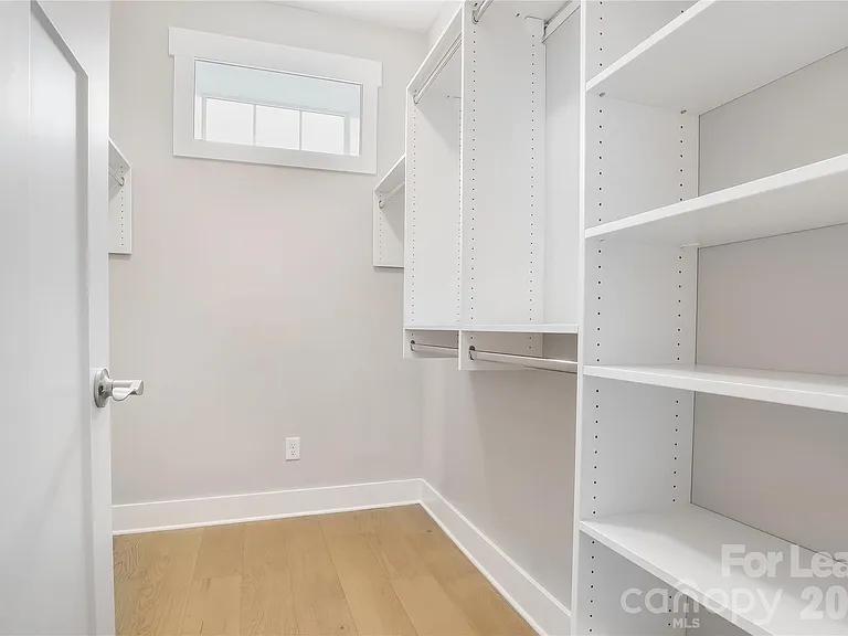 48 Creekside View Dr — Photo 11