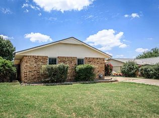 6410 SW Lynnwood Ave, Lawton, OK 73505