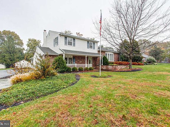 2nd image of 149 Cloverly Dr