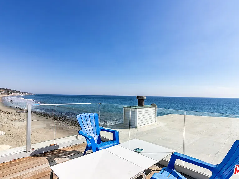 26044 E Pacific Coast Hwy — Photo 25