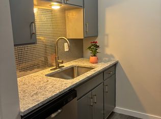 404 S 9th Ave #6, Yakima, WA 98902