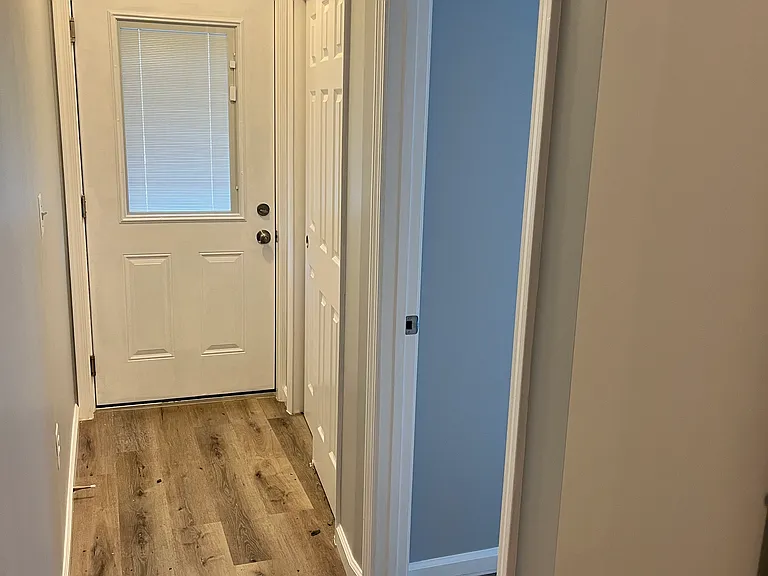 1709 E St NE #2 — Photo 19