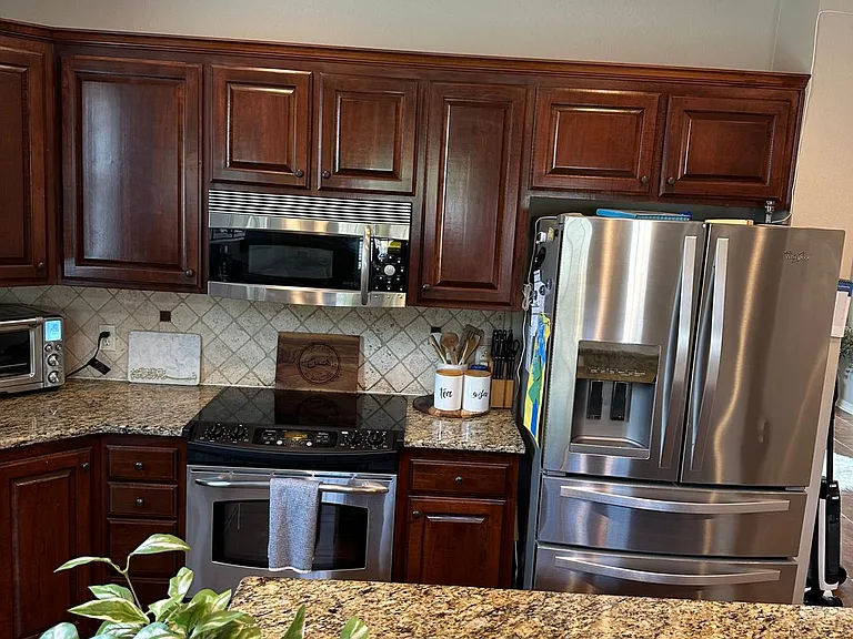 200 Grey Eagle Dr — Photo 10