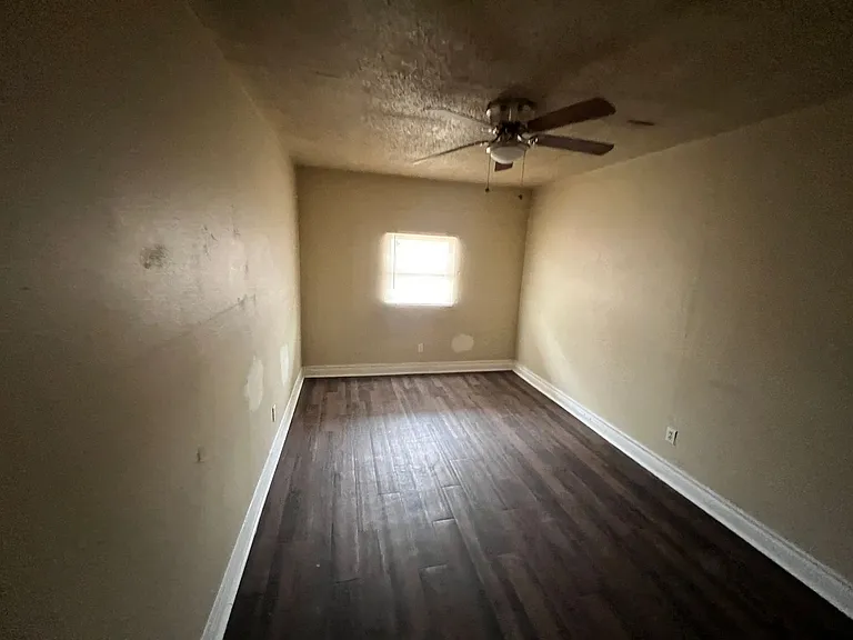 1730 E Dartmouth St — Photo 5