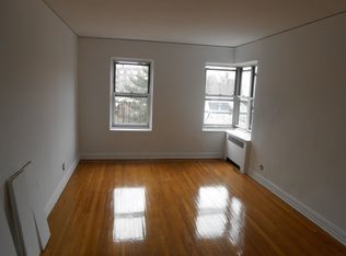 8267 Austin St #610, Kew Gardens, NY 11415
