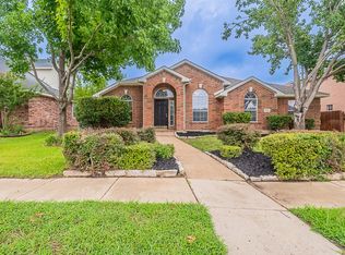 7501 Maplewood Dr, Rowlett, TX 75089