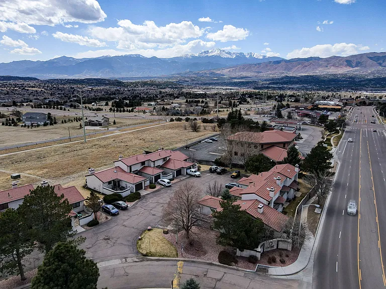2908 Camino Cielo Ct — Photo 31