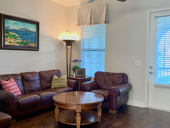 4th image of 1317 Lobelia Dr