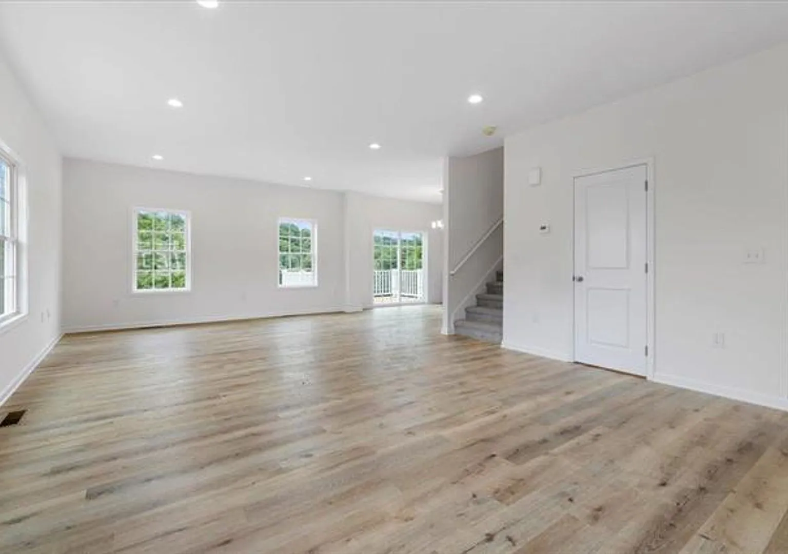 4 Bed 2.5 Bath Located In Christiansburg Located Now — Photo 4