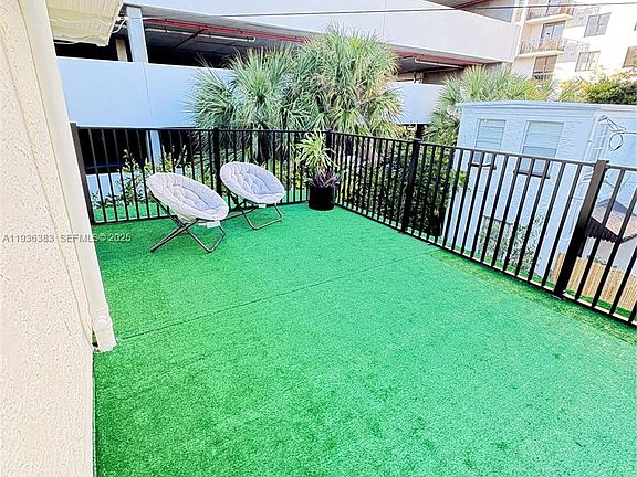 2nd image of 1901 SW 9th St #2