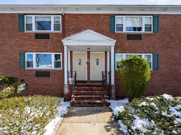 54 Franklin St #B, Tenafly, NJ 07670