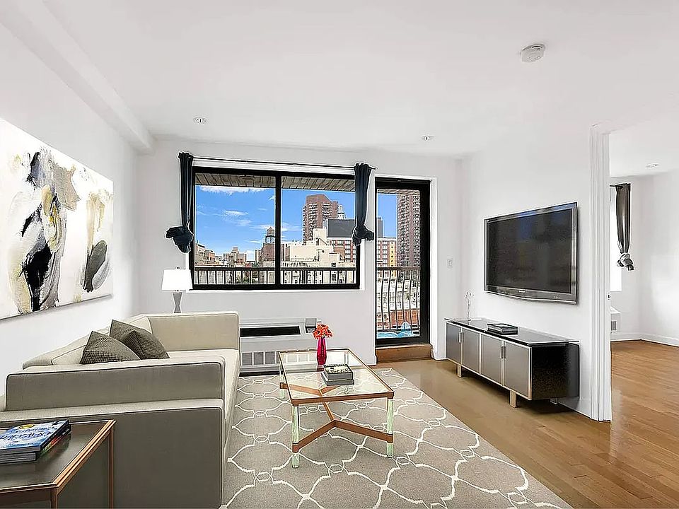 1st image of 2167 2nd Ave #4C