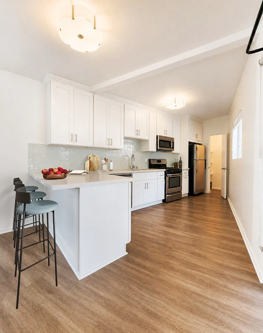1 bed, 1.0 bath, $2,550 — Photo 4