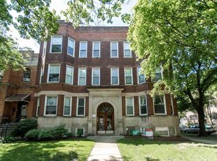 1525 W Addison St #1, Chicago, IL 60657