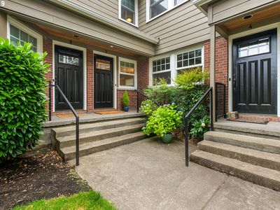 2555 NW Savier St APT 5, Portland, OR, 97210