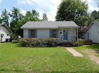 511 Saint Maurice Ln, Natchitoches, LA 71457