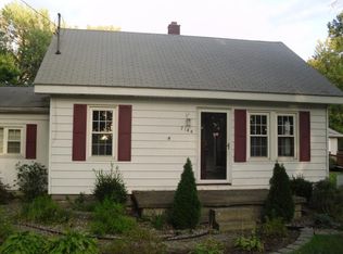 7144 Maplewood Dr, Temperance, MI 48182