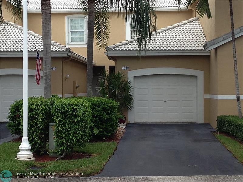 1st image of 1939 Madeira Dr