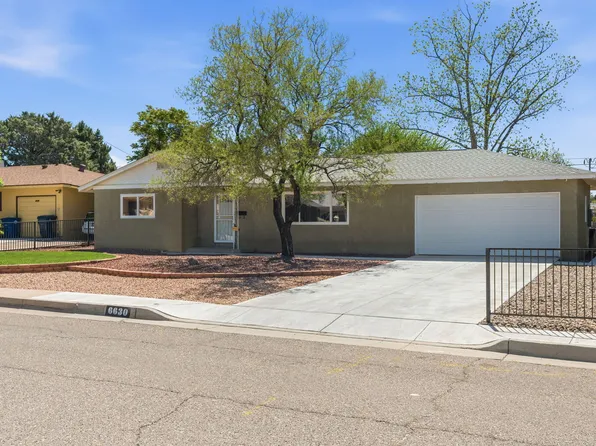 6630 Mossman Pl NE, Albuquerque, NM 87110