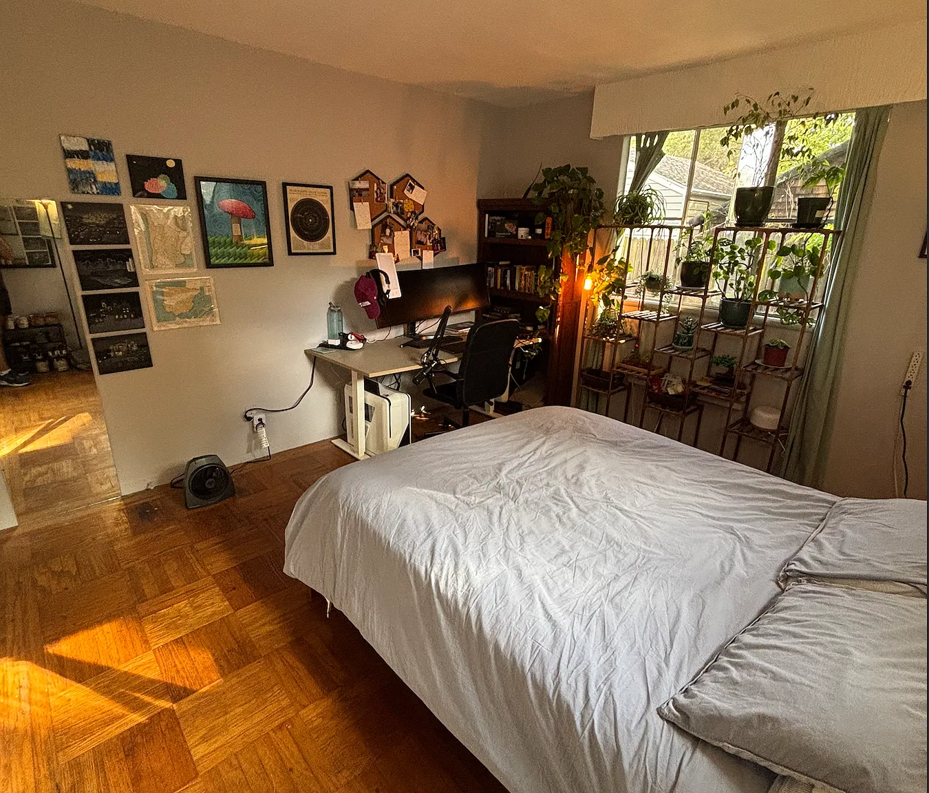 3 bed, $1,075 — Photo 4