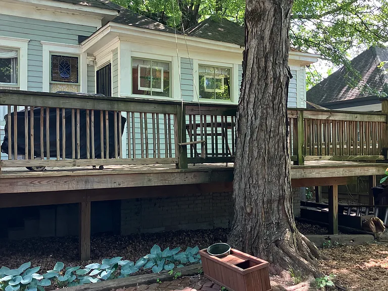 1059 Oak St SW — Photo 40
