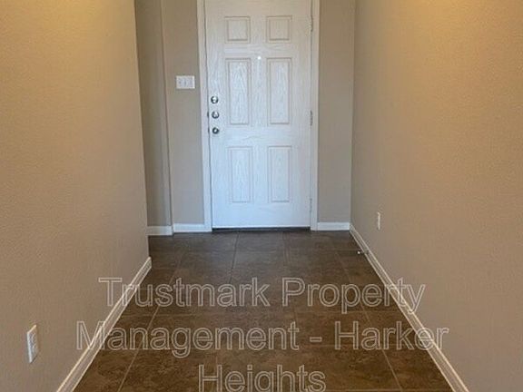 3rd image of 8121 Iron Gate Dr #Iron8121