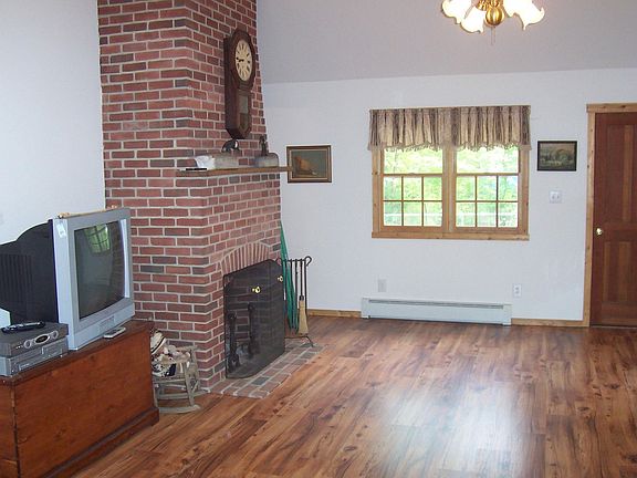Family Roomw/Brick Fireplace