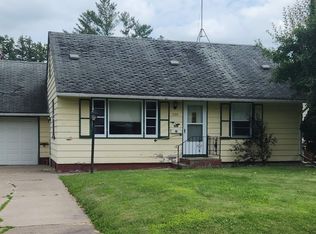 320 Grove St N, Mora, MN 55051