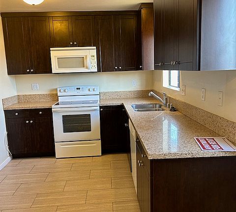 4th image of 8355 Willis Ave APT 31