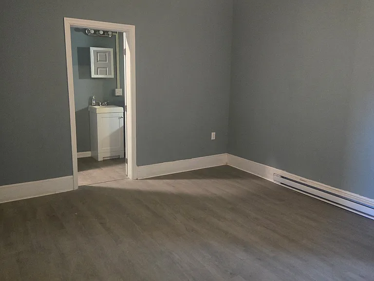 254 Columbia St #2 — Photo 2