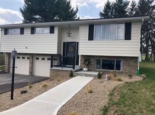 256 S Duffy Rd, Butler, PA 16001