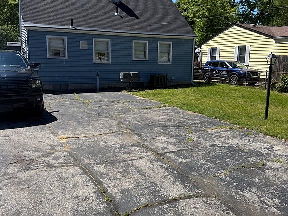 3rd image of 5146 Rambo Ln
