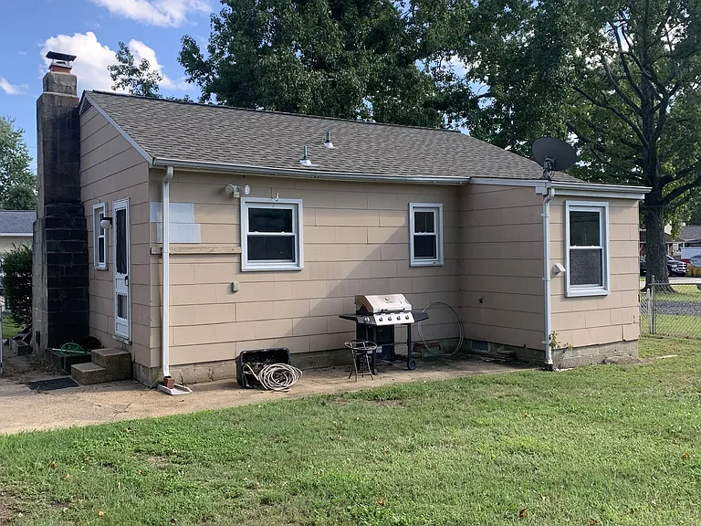 7720 Norfolk Rd — Photo 12