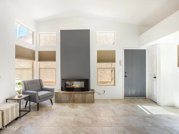 3334 W Starfall Pl, Tucson, AZ 85741