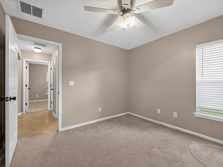 863 Timberjack Ct — Photo 21