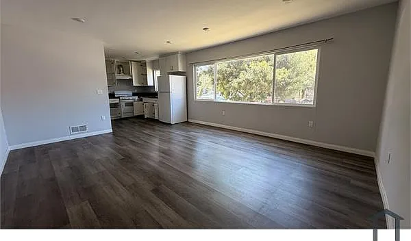 3 bed, $2,599 — Photo 1