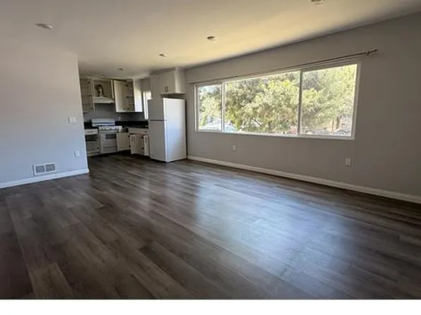 3922 Hillcrest Dr APT A, Los Angeles, CA 90008