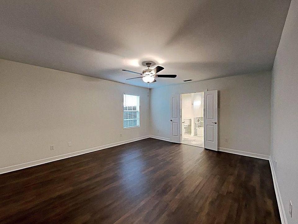 1st image of 4850 Beryl Dr #1