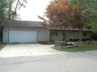 7155 Michigan Ave, West Bloomfield, MI