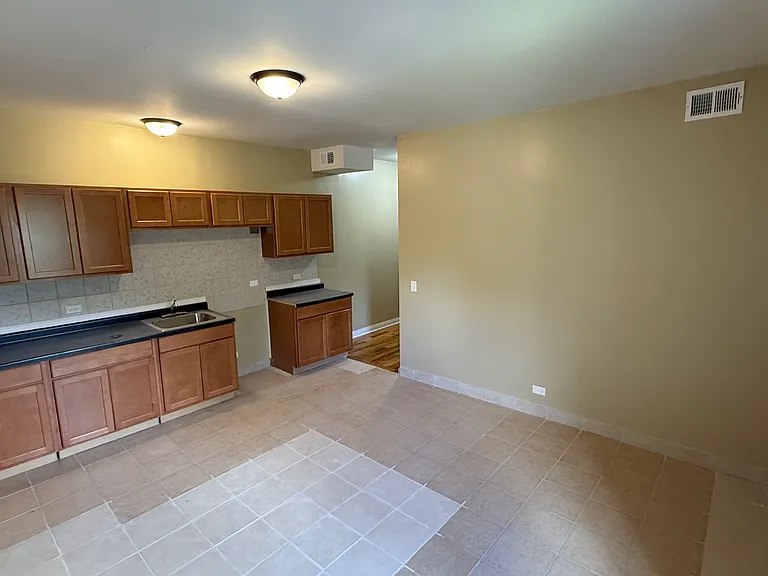 207 N Parkside Ave #3 — Photo 3