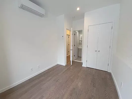 Rented by TorsX Inc | media 8