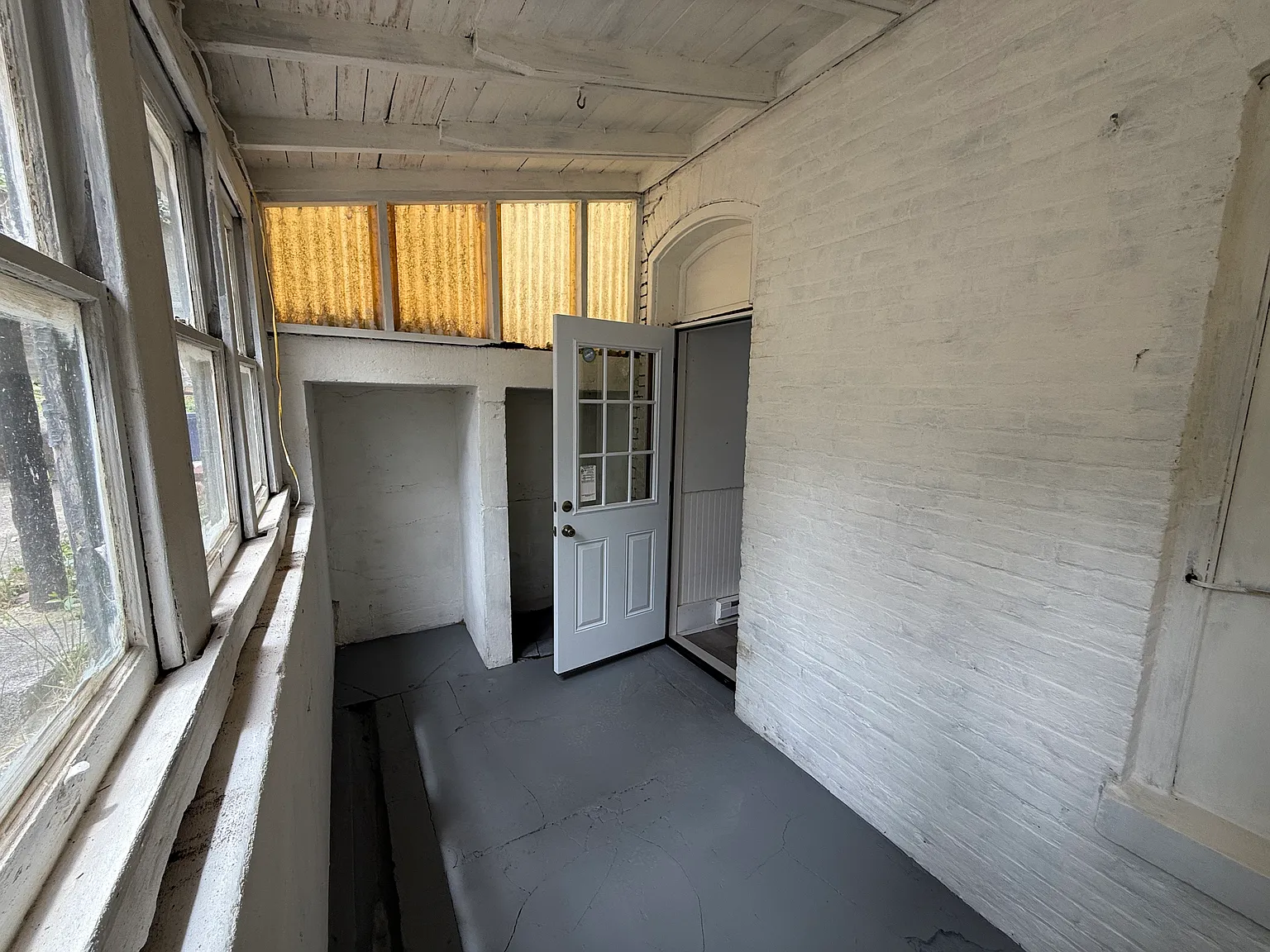 3 bed, 1320 sqft, $1,500 — Photo 3