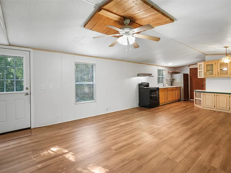71 Road 5221 — Photo 5