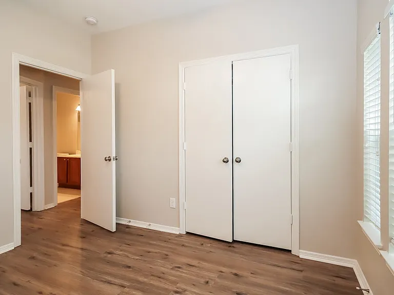 32103 Sue Ln — Photo 14
