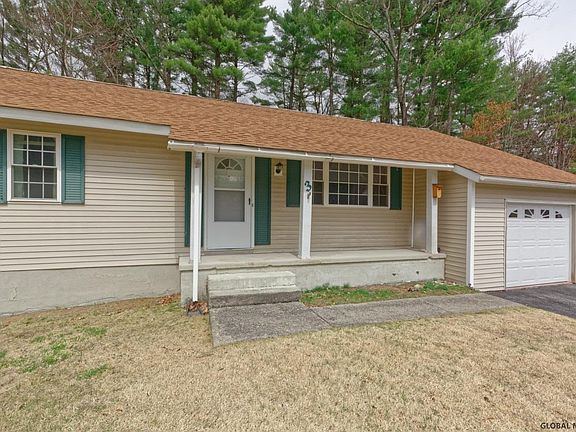 3rd image of 3 Skidmore Dr