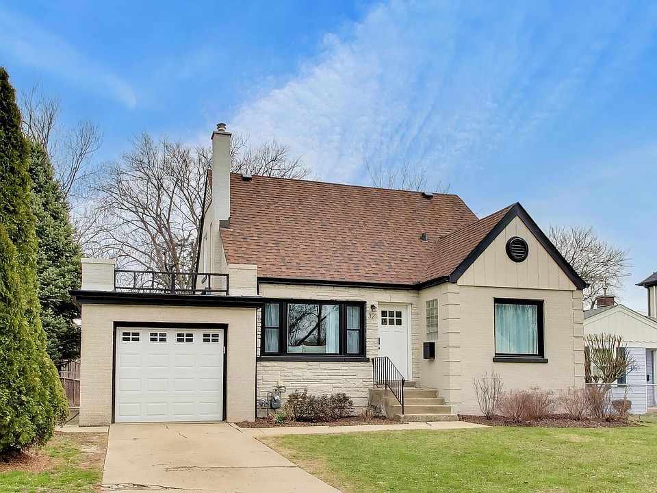 1st image of 321 S Gilbert Ave